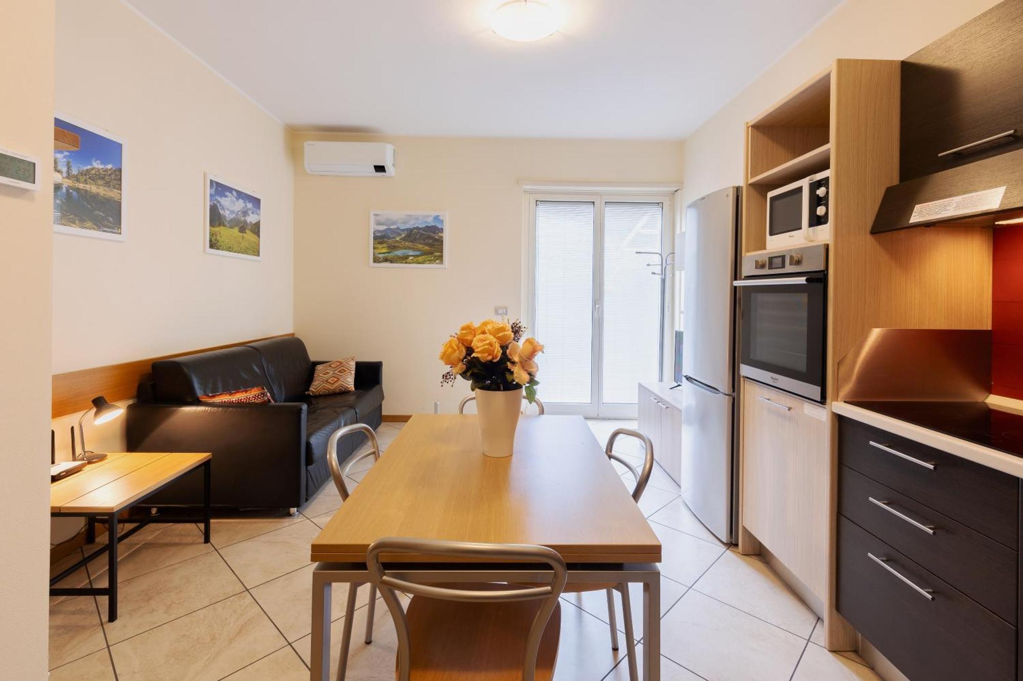 Residenza Il Castello Apartment ซอนดริโอ ภายนอก รูปภาพ