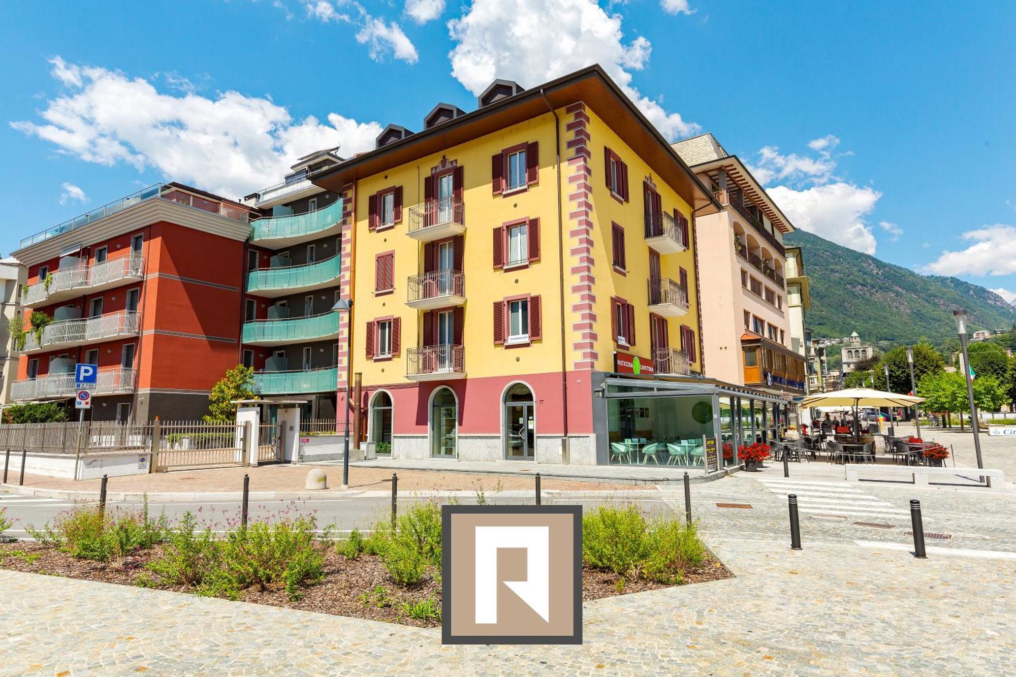 Residenza Il Castello Apartment ซอนดริโอ ภายนอก รูปภาพ
